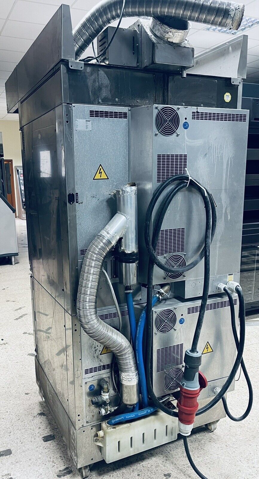 Bakery oven, Miwe aero e+ 8.064/4.0604, convection oven, built in 2013, used